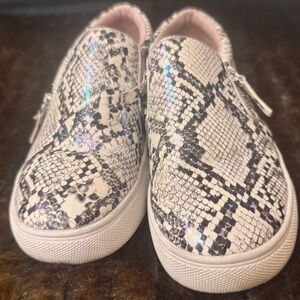 Steve Madden Cream and Black Snakeskin Sneakers